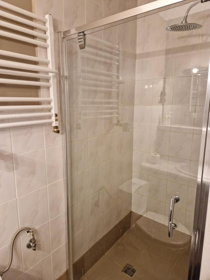 Zajazd Lesny Tuszyn Ngoại thất bức ảnh