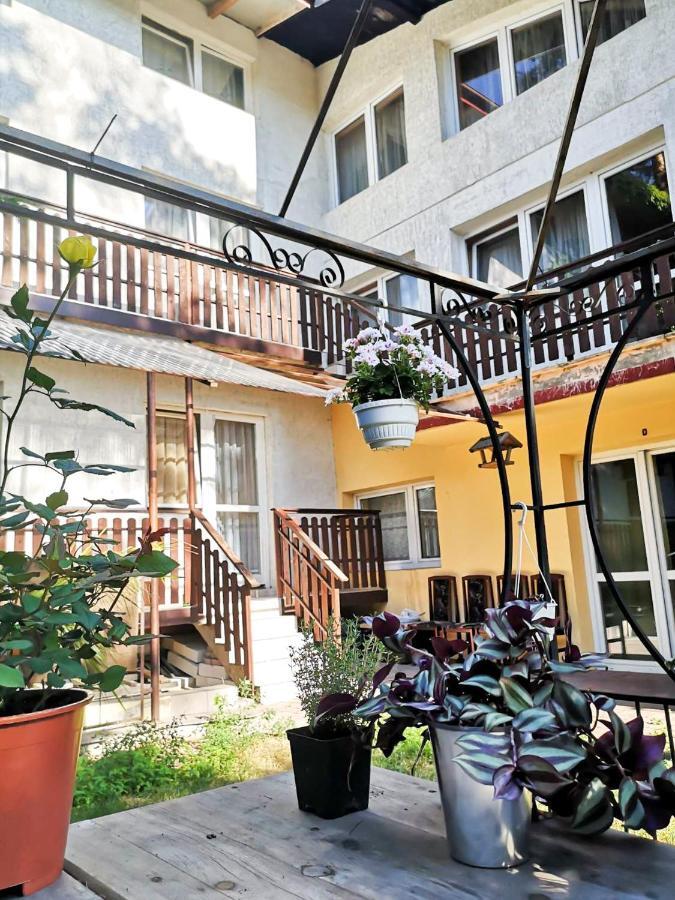 Zajazd Lesny Tuszyn Ngoại thất bức ảnh